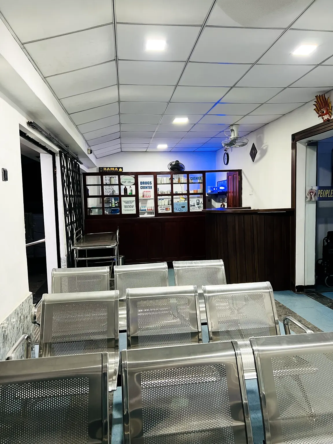 Main reception and waiting area